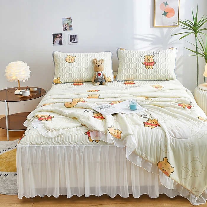 91家纺网 家纺一手货源 找家纺 爱上家居 2024新款印花凉席床裙床单款夏被-床裙款 小熊很忙