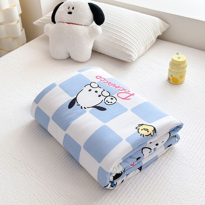 91家纺网 家纺一手货源 找家纺 博雅 2024新款三丽鸥正版系列A类牛奶丝软糯针织棉大豆纤维夏被 针织棉（带防伪标）蓝格帕恰狗