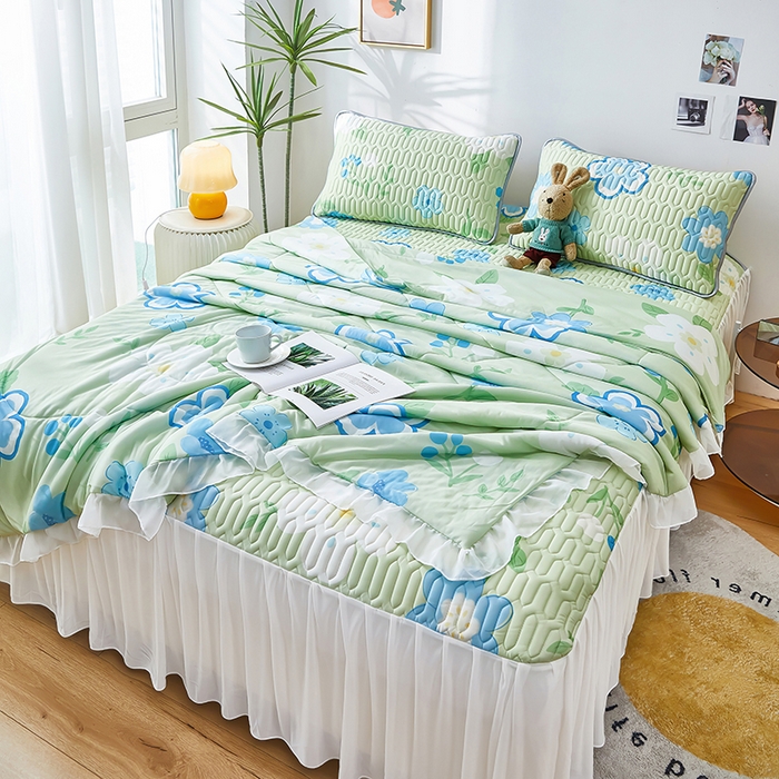 91家纺网 家纺一手货源 找家纺 爱上家居 2024新款印花凉席床裙床单款夏被-床裙款 小绿花