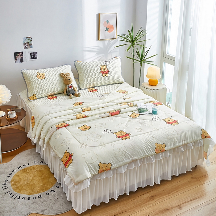 91家纺网 家纺一手货源 找家纺 爱上家居 2024新款印花凉席床裙床单款夏被-床裙款 小熊很忙