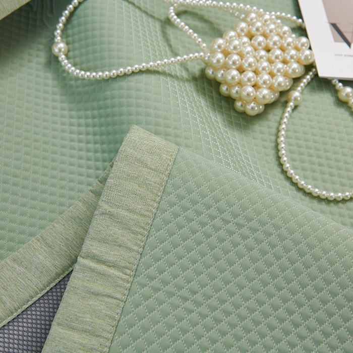 91家纺网 家纺一手货源 找家纺 青雅席业 2025新款A类母婴级刺绣冰豆豆凉席 天鹅湖-绿