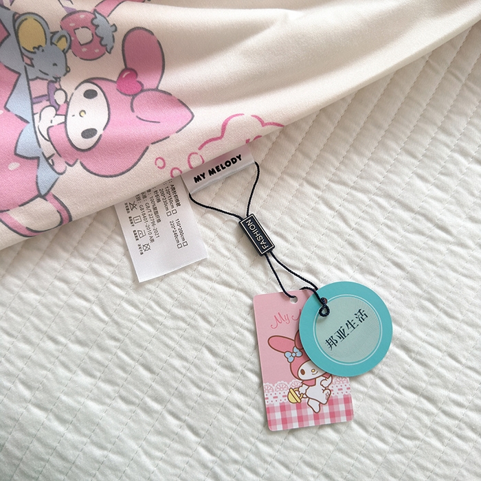 91家纺网 家纺一手货源 找家纺 博雅 2024新款三丽鸥正版系列A类牛奶丝软糯针织棉大豆纤维夏被 针织棉（带防伪标）游乐园美乐蒂