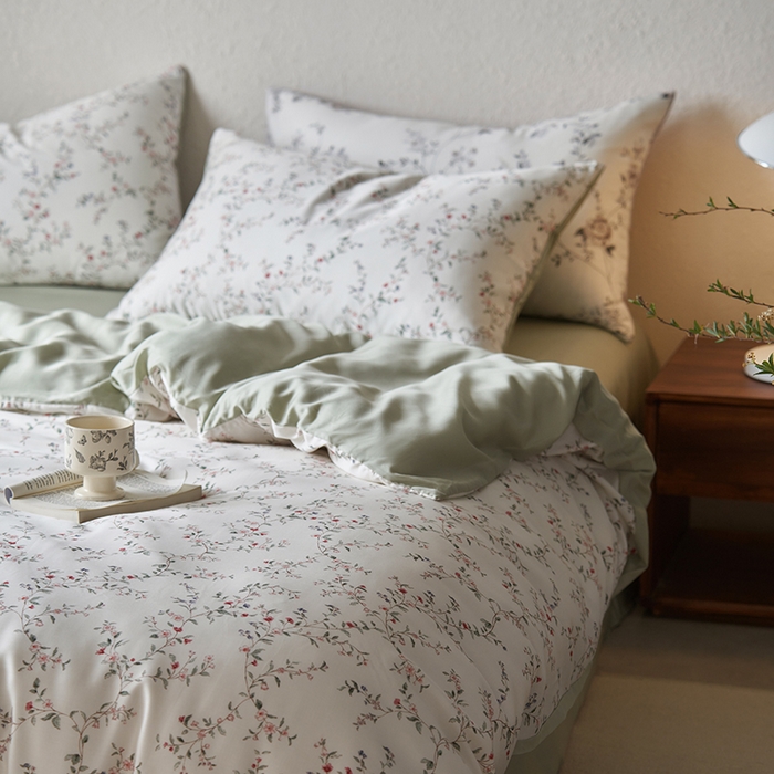 91家纺网 家纺一手货源 找家纺 时年家纺 2024春夏新品莱赛尔天丝印花四件套 青春印记