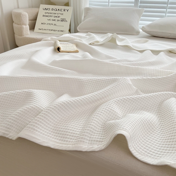 91家纺网 家纺一手货源 找家纺 来菲毛毯 2025新款全棉A类盖毯夏凉被 奶白