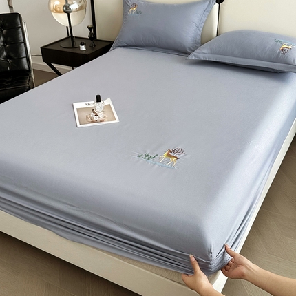 91家纺网 家纺一手货源 找家纺 （总）北辰 2024新款A类小鹿水洗棉刺绣床笠