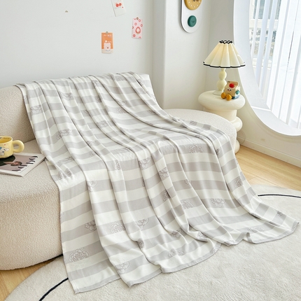 91家纺网 家纺一手货源 找家纺 金泰莱 2025新款色织提花竹纤维凉席竹纤维毯子盖毯 眷恋-灰