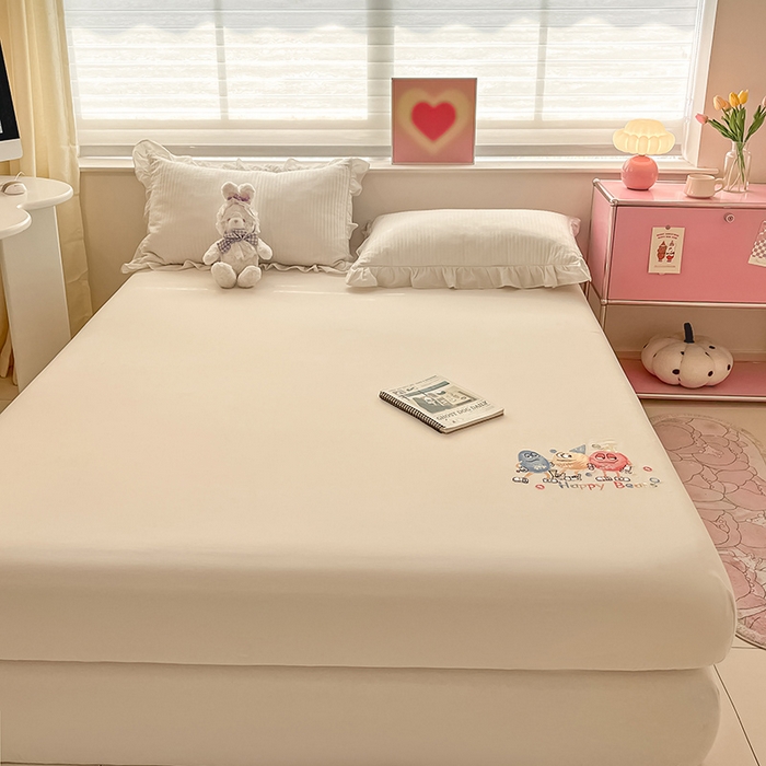 91家纺网 家纺一手货源 找家纺 2024新款A类全棉水洗棉绣花单床笠 奇趣小怪兽-月光白