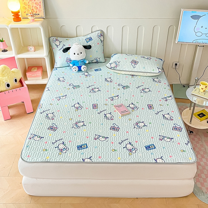 91家纺网 家纺一手货源 找家纺 （总）金爱家 2024新款A类三丽鸥高品质可组合凉感丝乳胶席牛奶丝针织棉软糯夏被四件套