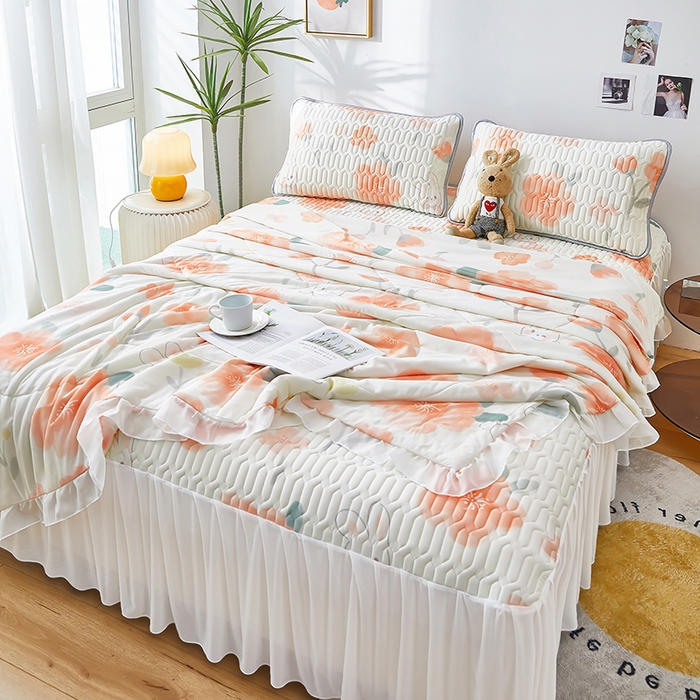 91家纺网 家纺一手货源 找家纺 爱上家居 2024新款印花凉席床裙床单款夏被-床裙款 桃花朵朵