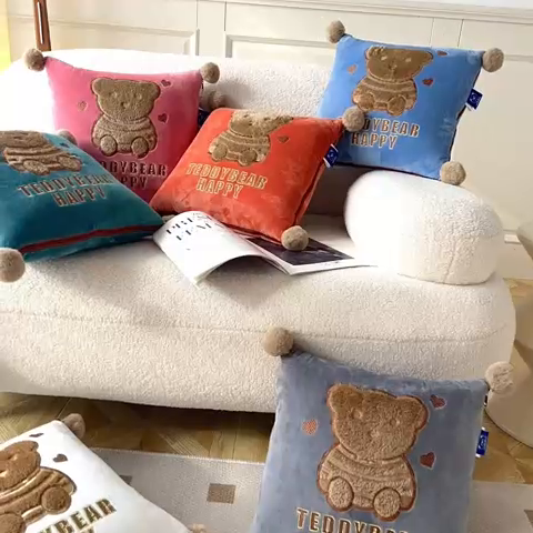 91家纺网 家纺一手货源 找家纺 枕芯真意 2024新款宝宝绒抱枕被 琥珀黄