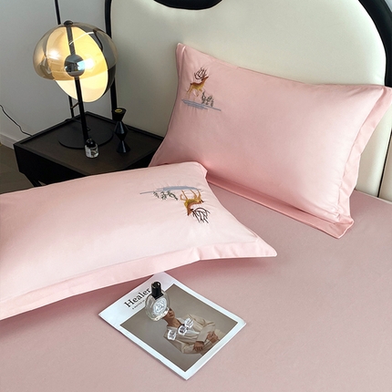 91家纺网 家纺一手货源 找家纺 （总）北辰 2024新款小鹿枕套水洗棉刺绣枕套