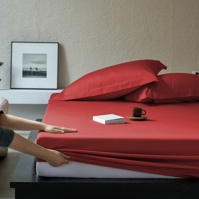 91家纺网 家纺一手货源 找家纺 秀色家纺 2025新款高端酒店50支贡缎长绒棉床笠单件纯棉全棉贡缎可裸睡单双人床上用品 梦易-海棠红