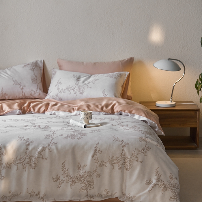 91家纺网 家纺一手货源 找家纺 时年家纺 2024春夏新品莱赛尔天丝印花四件套 美人焦