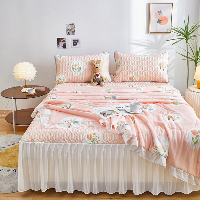 91家纺网 家纺一手货源 找家纺 爱上家居 2024新款印花凉席床裙床单款夏被-床裙款 花团