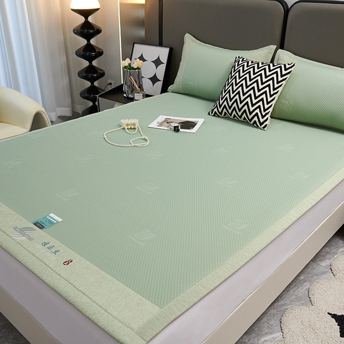 91家纺网 家纺一手货源 找家纺 青雅席业 2025新款A类母婴级刺绣冰豆豆凉席 天鹅湖-绿