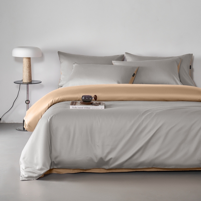 91家纺网 家纺一手货源 找家纺 秀色家纺 2025新款轻奢60支贡缎高支贡缎长绒棉全棉四件套简约纯色床上被套床单床笠式 米朵-可口摩卡