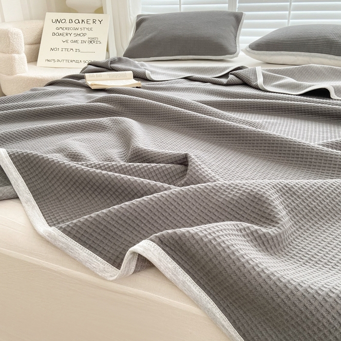 91家纺网 家纺一手货源 找家纺 来菲毛毯 2025新款全棉A类盖毯夏凉被 灰色