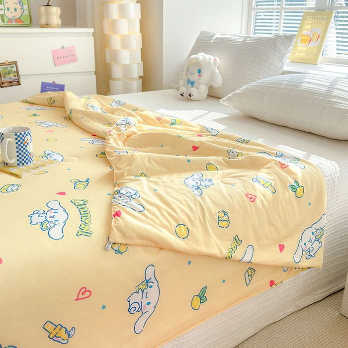 91家纺网 家纺一手货源 找家纺 博雅 2024新款三丽鸥正版系列A类牛奶丝软糯针织棉大豆纤维夏被 针织棉（带防伪标）柠檬玉桂狗