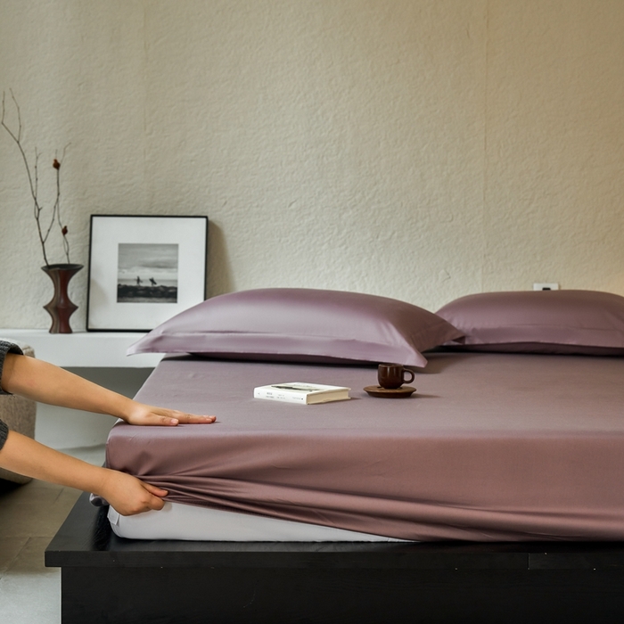 91家纺网 家纺一手货源 找家纺 秀色家纺 2025新款高端酒店50支贡缎长绒棉床笠单件纯棉全棉贡缎可裸睡单双人床上用品 梦易-香芋紫