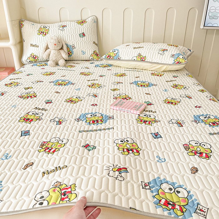 91家纺网 家纺一手货源 找家纺 金爱家 2024新款A类三丽鸥高品质可组合凉感丝乳胶席牛奶丝针织棉软糯夏被四件套 乳胶席-彩虹大眼蛙