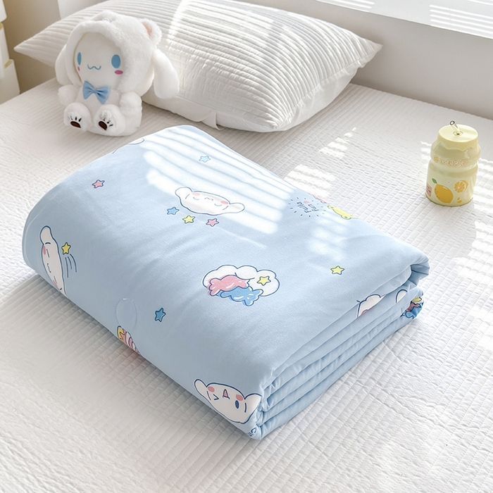 91家纺网 家纺一手货源 找家纺 博雅 2024新款三丽鸥正版系列A类牛奶丝软糯针织棉大豆纤维夏被 针织棉（带防伪标）蛋糕玉桂狗