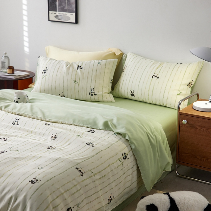 91家纺网 家纺一手货源 找家纺 时年家纺 2024春夏新品莱赛尔天丝印花四件套 淘气熊猫