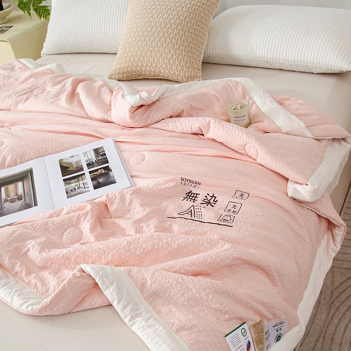 91家纺网 家纺一手货源 找家纺 爱宝被业 2024新款水洗针织棉无染被 粉色