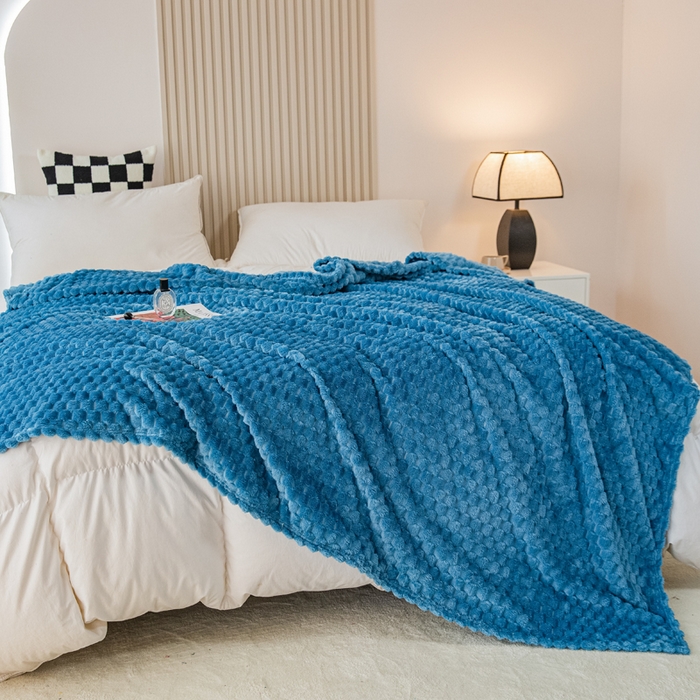 91家纺网 家纺一手货源 找家纺 卡琪曼 2025新款高克重金龟绒牛奶绒毛毯毯子 蓝色