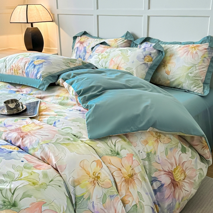 91家纺网 家纺一手货源 找家纺 棉生活 2024新款铂金棉高支数码印花四件套 花的旅程