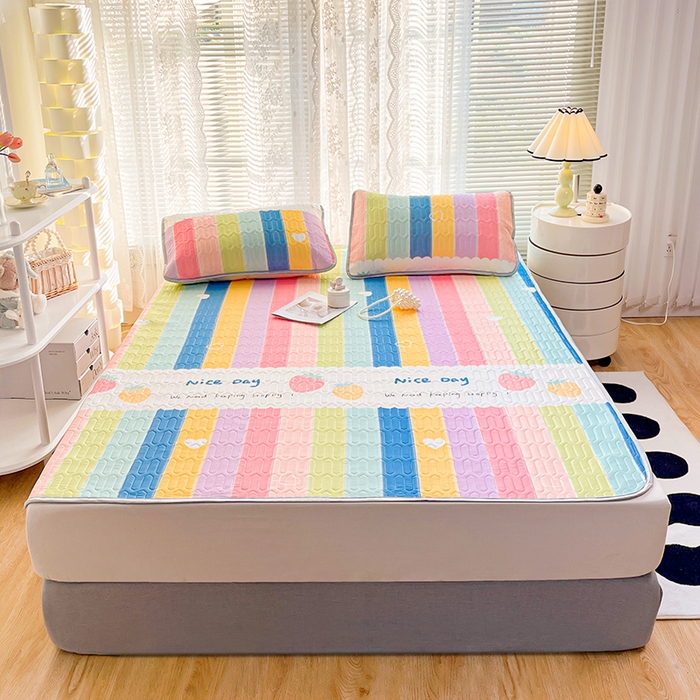 91家纺网 家纺一手货源 找家纺 贝拉梦家纺 2024新款乳胶凉席印花款三件套 彩虹莓莓