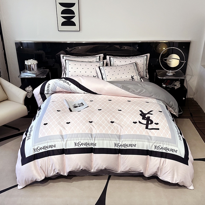 91家纺网 家纺一手货源 找家纺 摩卡家纺 2024新品水洗真丝轻奢系列罗兰粉