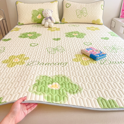 91家纺网 家纺一手货源 找家纺 （总）沐慕 2024新款小清新印花乳胶凉席