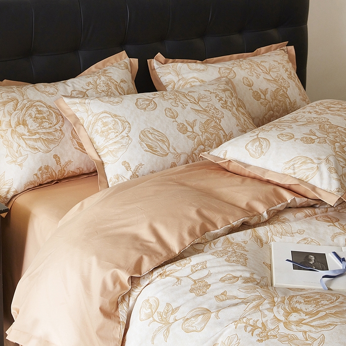 91家纺网 家纺一手货源 找家纺 千朵森 2024新款A类全棉拼角印花四件套（风格一） 琥珀