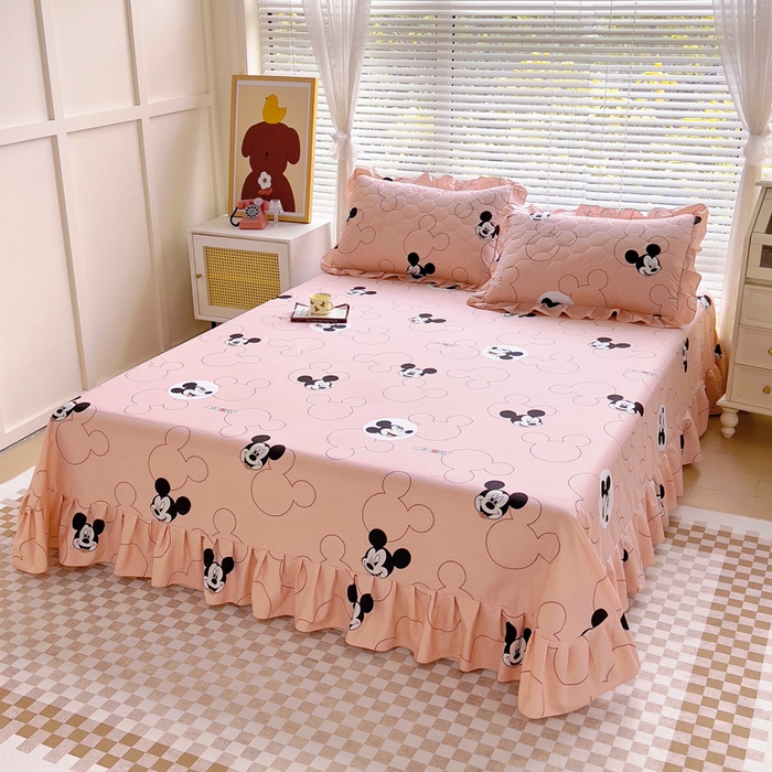 91家纺网 家纺一手货源 找家纺 情煊家纺 2024新款全棉斜纹花边床单系列-印花款 米老鼠粉