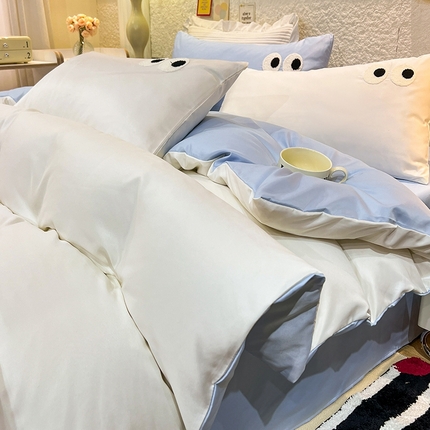 91家纺网 家纺一手货源 找家纺 艾米家居 2025新款水洗真丝大眼睛系列四件套 白+ 蓝