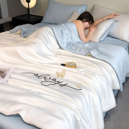 91家纺网 家纺一手货源 找家纺 （总）云棉坊 2025新款水洗真丝冰丝刺绣天丝夏被四件套-梦蝶