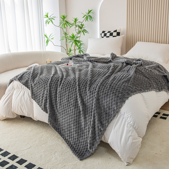 91家纺网 家纺一手货源 找家纺 卡琪曼 2025新款高克重金龟绒牛奶绒毛毯毯子 深灰