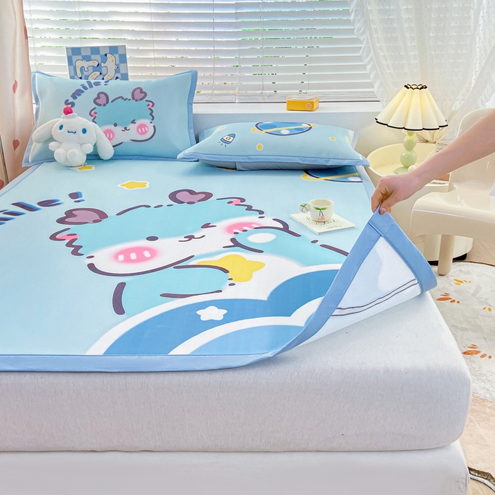 91家纺网 家纺一手货源 找家纺 博雅 2024新款1200D大版牛奶冰丝席 星球萌龙