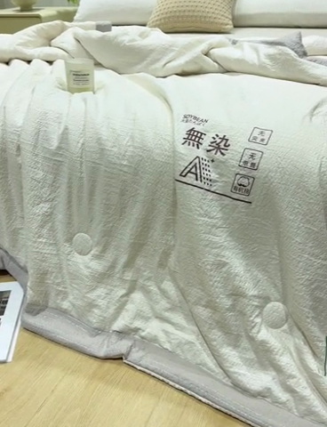 91家纺网 家纺一手货源 找家纺 爱宝被业 2024新款水洗针织棉无染被 白色