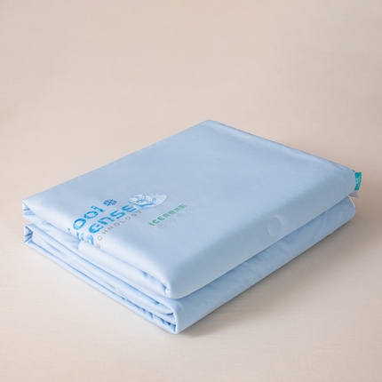 91家纺网 家纺一手货源 找家纺 （总）大世界被王 2025新款凉感丝镂空提花夏被