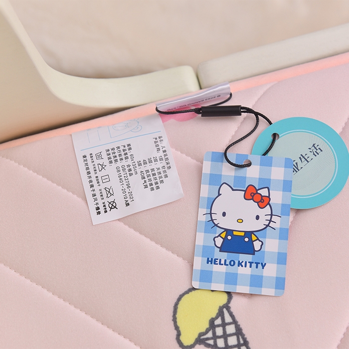 91家纺网 家纺一手货源 找家纺 宝贝优选 2024新款A类针织棉三丽鸥床垫 常规款凯蒂猫