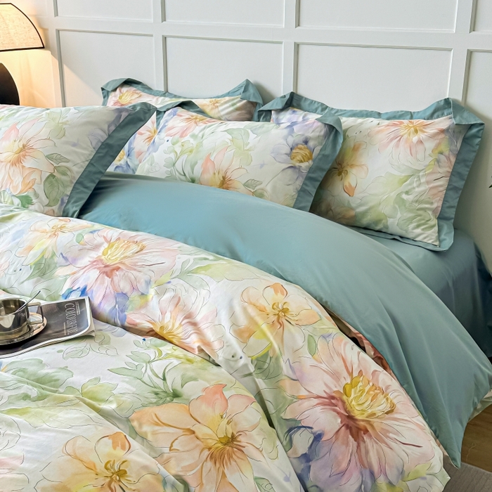 91家纺网 家纺一手货源 找家纺 棉生活 2024新款铂金棉高支数码印花四件套 花的旅程