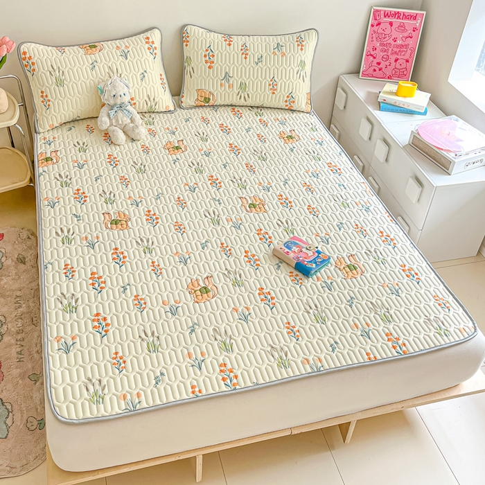 91家纺网 家纺一手货源 找家纺 沐慕 2024新款小清新印花乳胶凉席 田园松鼠