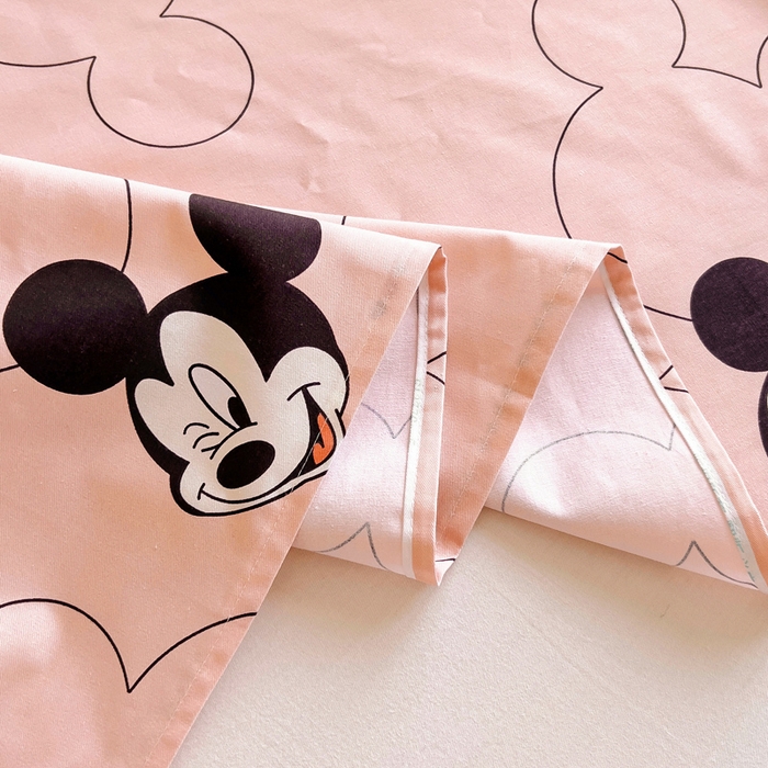 91家纺网 家纺一手货源 找家纺 情煊家纺 2024新款全棉斜纹直角床单系列-印花款 米老鼠粉