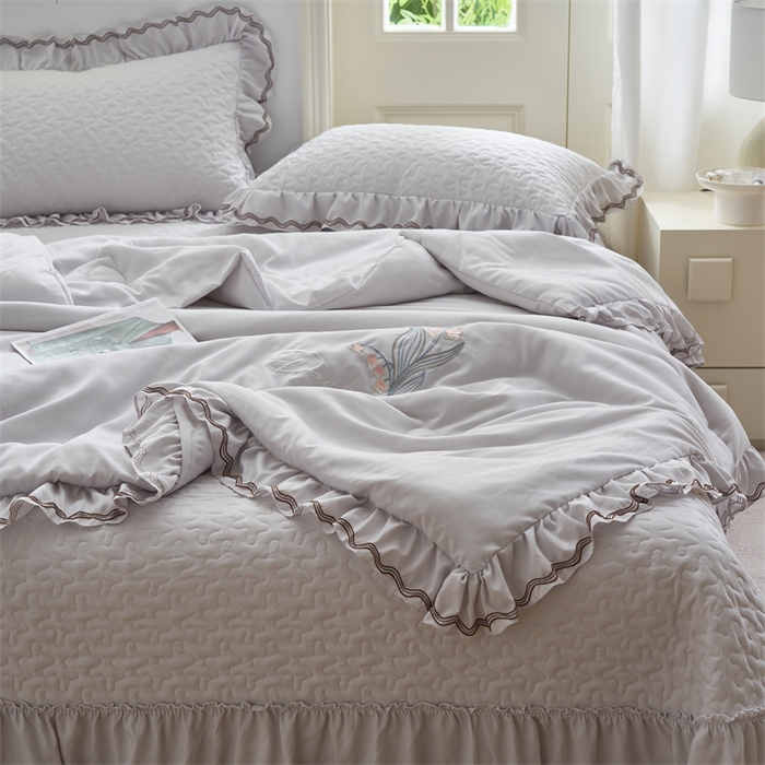 91家纺网 家纺一手货源 找家纺 恒爱家纺 2024新款玉玲珑单床盖 绅士灰