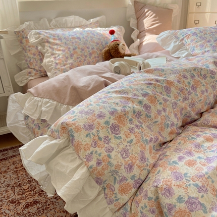 91家纺网 家纺一手货源 找家纺 六巷胡同 2024新款全棉韩系花边款小碎花四件套 慕芸