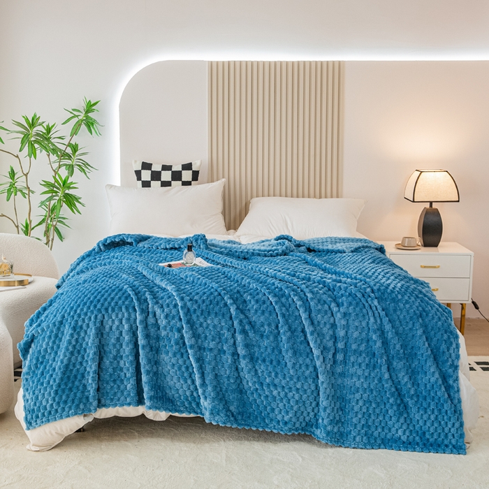 91家纺网 家纺一手货源 找家纺 卡琪曼 2025新款高克重金龟绒牛奶绒毛毯毯子 蓝色