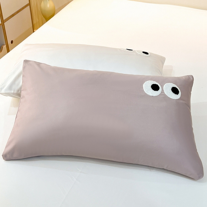 91家纺网 家纺一手货源 找家纺 艾米家居 2025新款水洗真丝大眼睛系列四件套 香槟+白