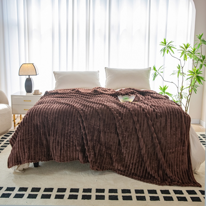 91家纺网 家纺一手货源 找家纺 卡琪曼 2024新款高克重魔法绒牛奶绒毛毯毯子 咖啡