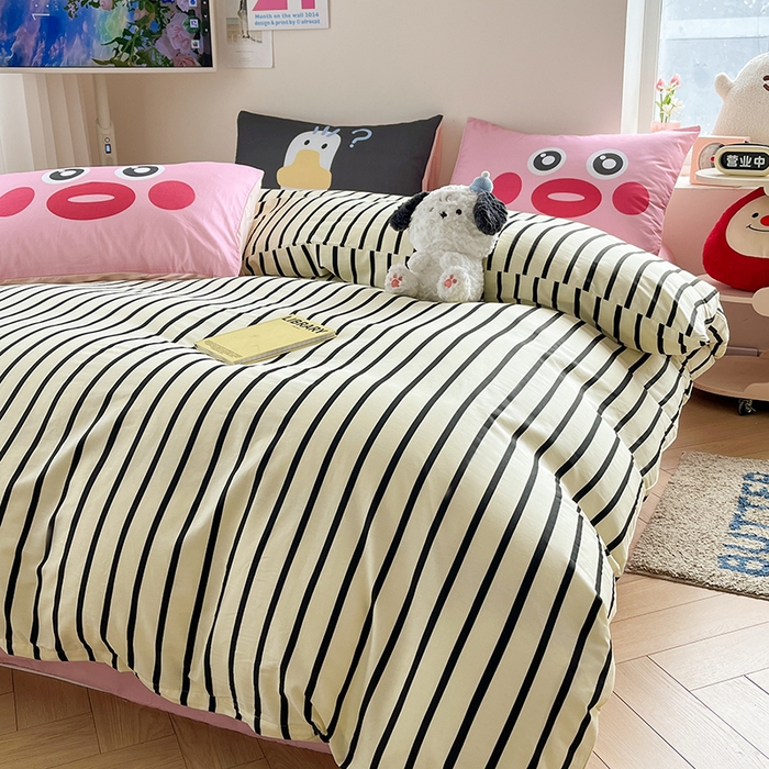 91家纺网 家纺一手货源 找家纺 2024新款大版枕套数码印花全棉四件套 黑条纹